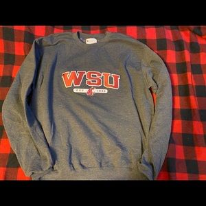 WSU crew sweatshirt